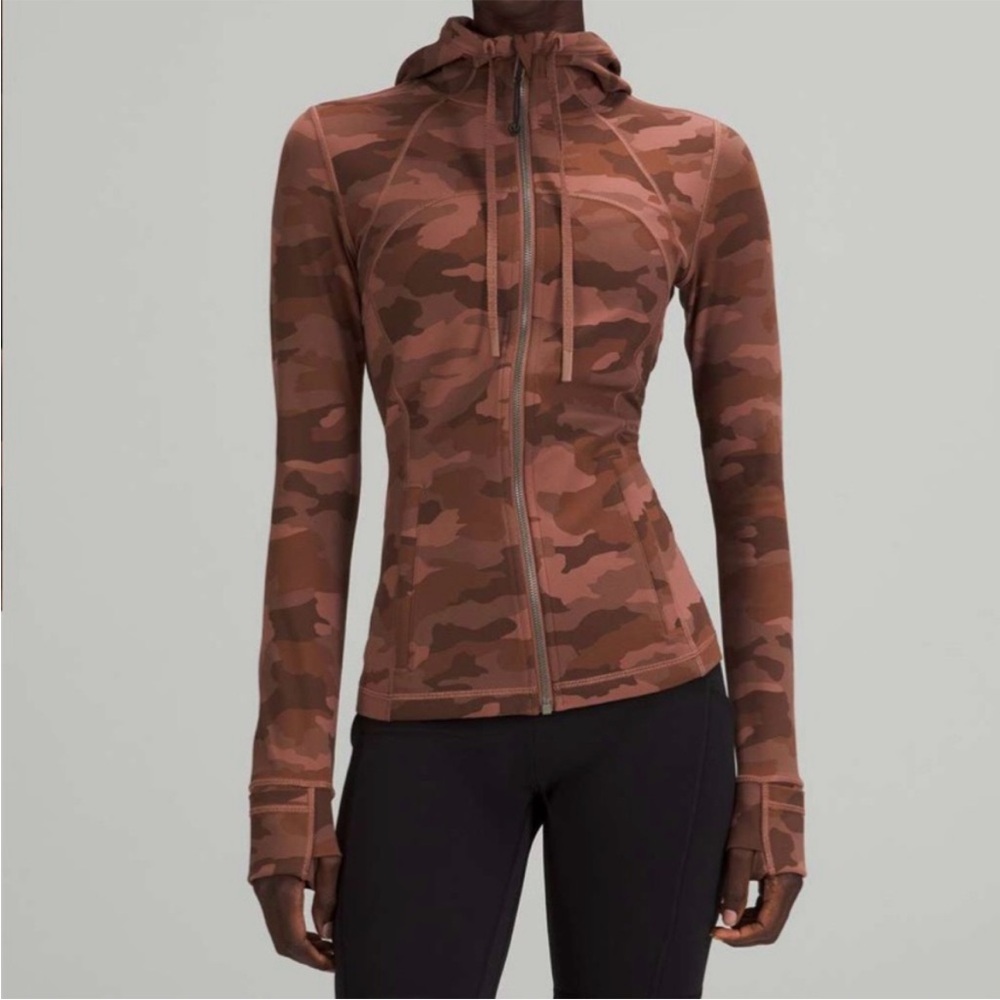 Lululemon (8) Hooded Define Nulu Jacket Brown Multi